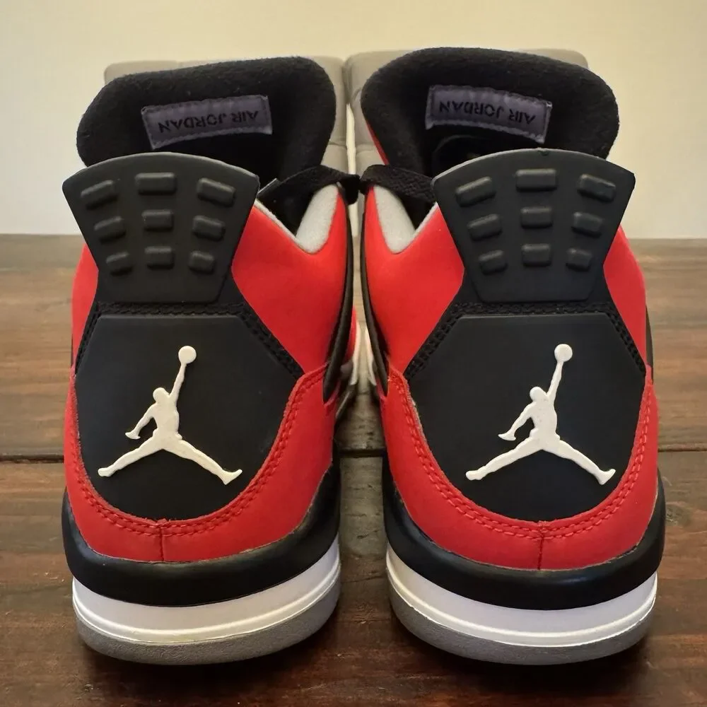 Air Jordan 4 Retro Toro Bravo Shoes
